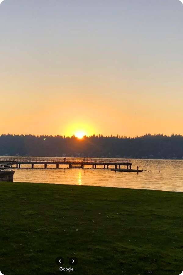 Family-friendly Bellevue beach with a floating dock.